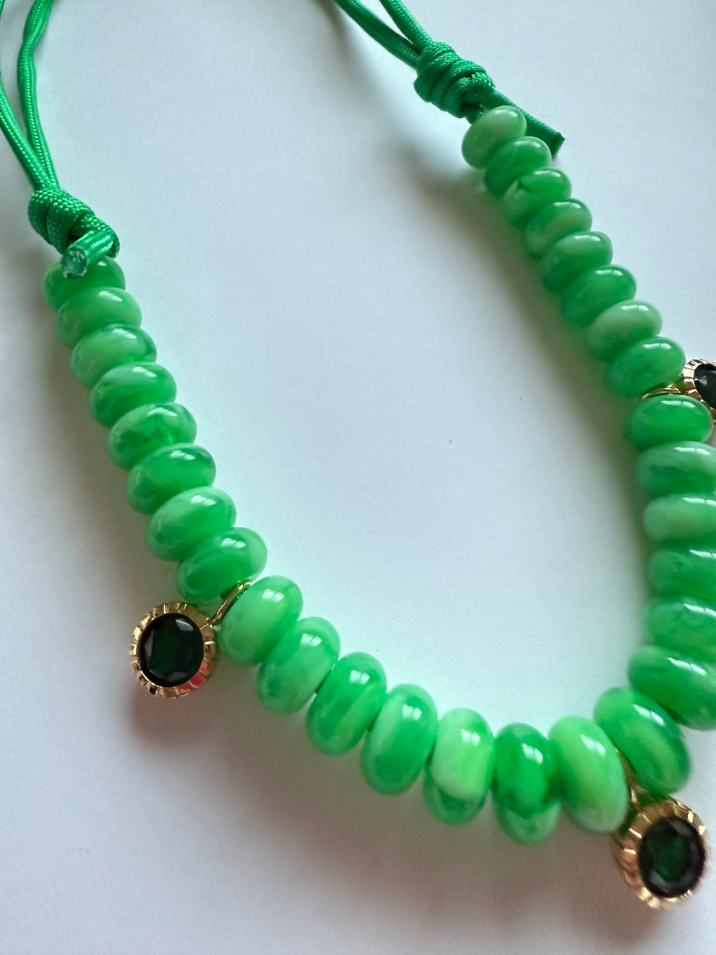 Overly Green